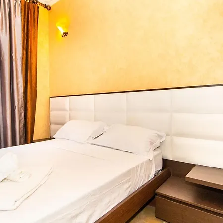 Apartment Borgo San Paolo Stylish Apt With Jacuzzi Turin