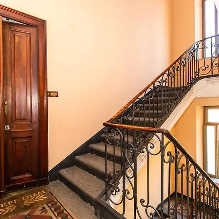 Borgo San Paolo Stylish Apt With Jacuzzi Apartment